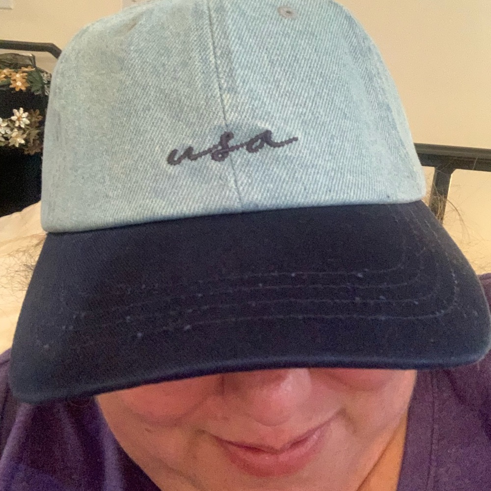 Cotton On Women’s USA hat perfect the Fourth of July denim new